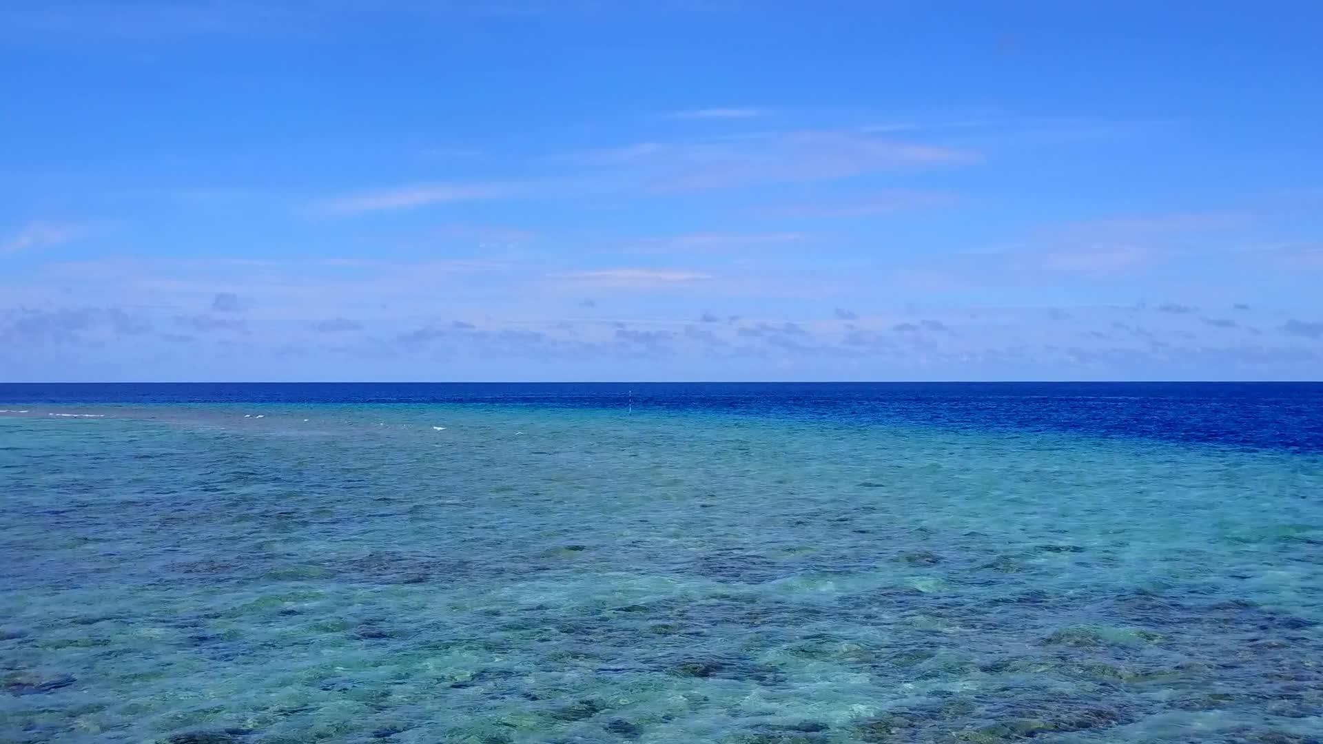 热带岛屿海滩度假视频的预览图