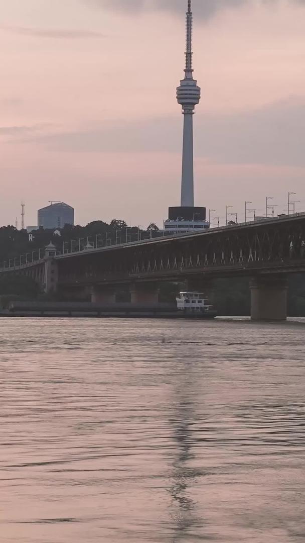 5k素材延时摄影城市夕阳夕阳天空桥梁素材视频的预览图