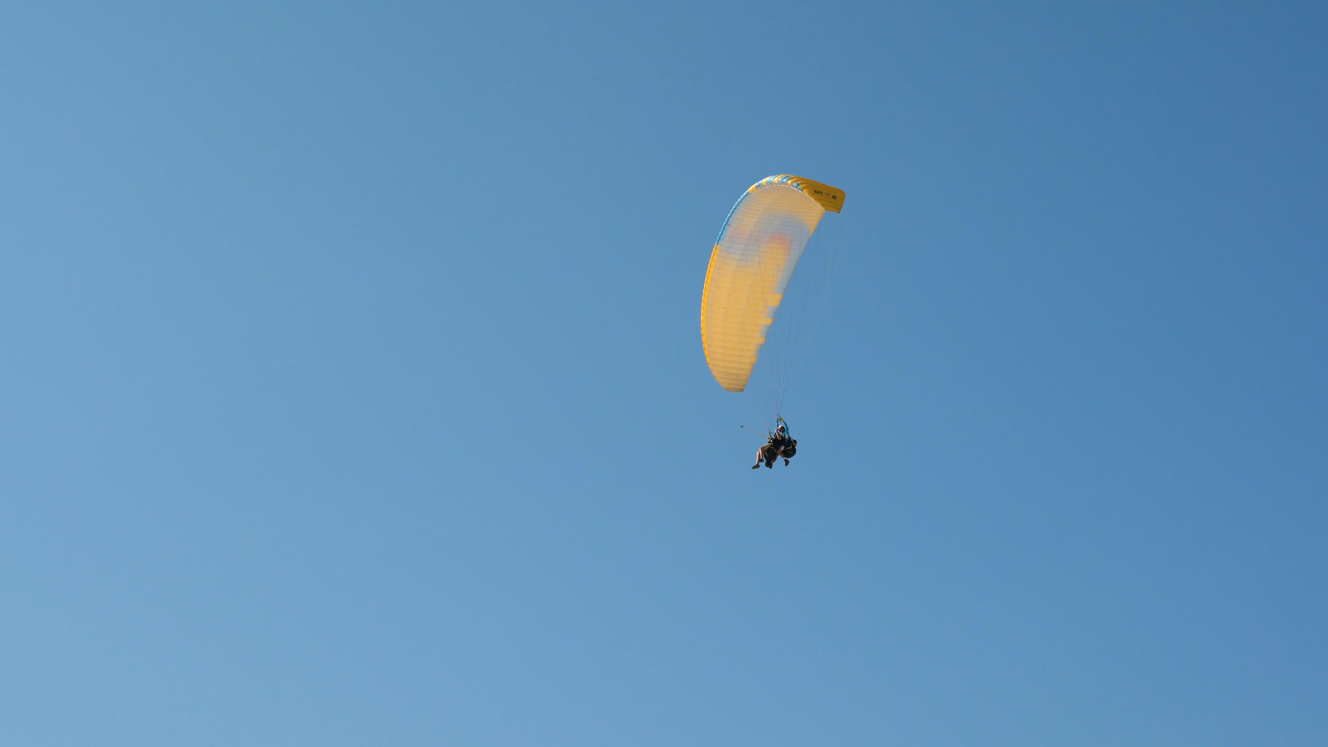 棉花堡滑翔伞4K实拍视频的预览图