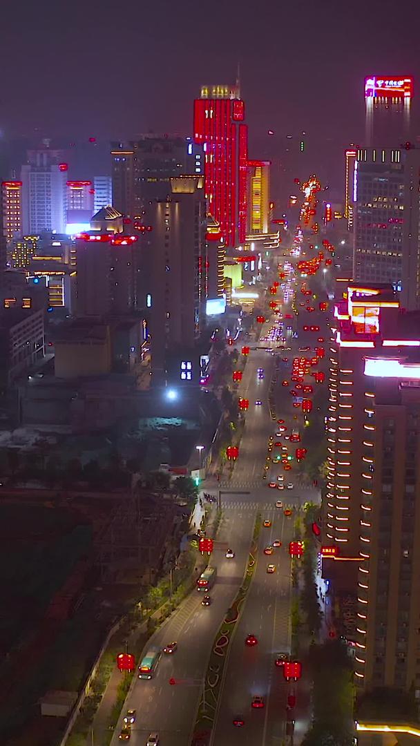 夜间城市航拍视频的预览图