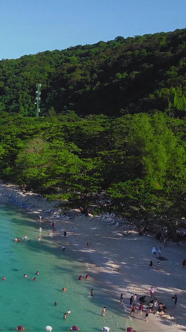 泰国海滩海景航拍视频的预览图