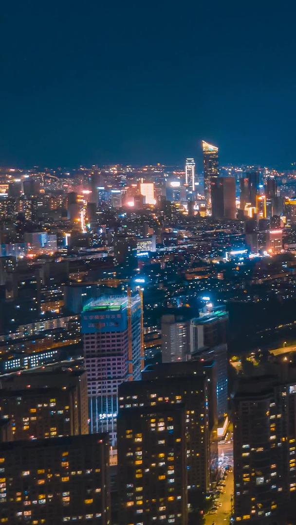 城市夜景沈阳南湖视频的预览图