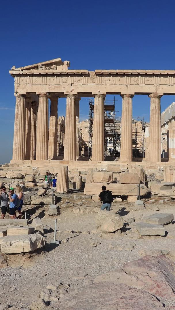 以历史建筑雅典娜神庙延时视频著称的希腊雅典卫城视频的预览图