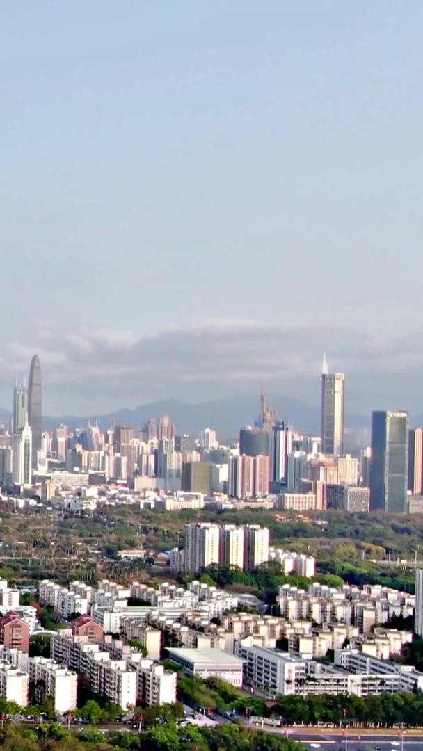 深圳市中心航拍全景视频的预览图