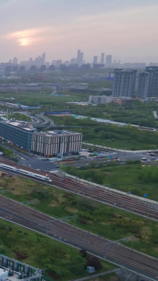 超清航拍延时南京南站列车行驶视频的预览图