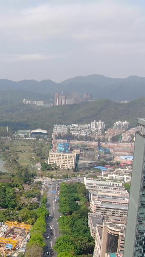 深圳城市公园绿化航拍视频的预览图