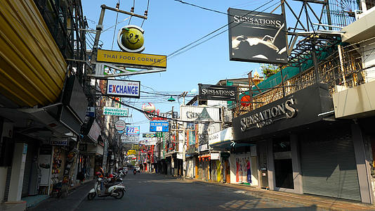 泰国芭堤雅酒吧一条街清晨实拍4K合集视频的预览图