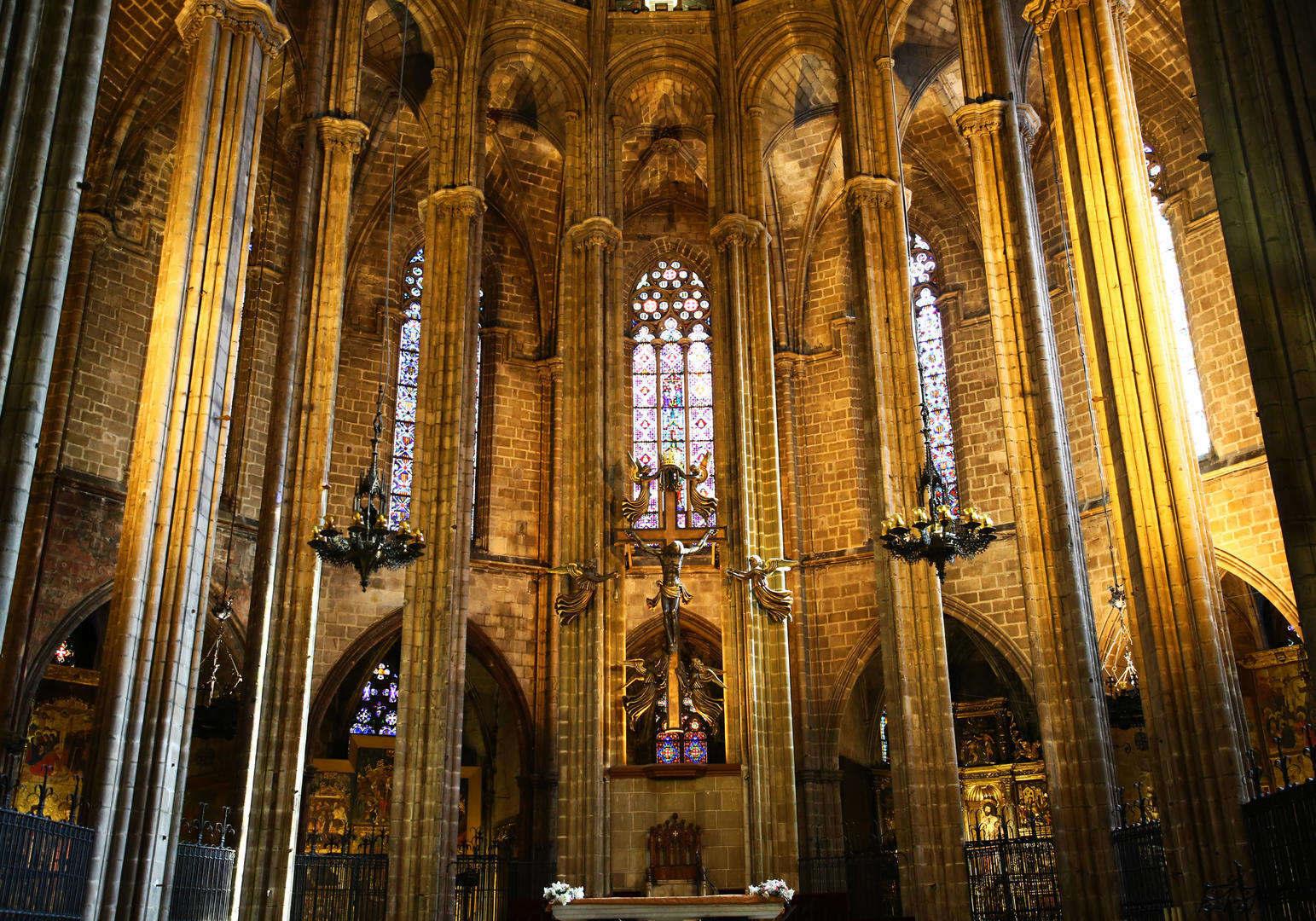 西班牙巴塞罗那主教堂视频的预览图