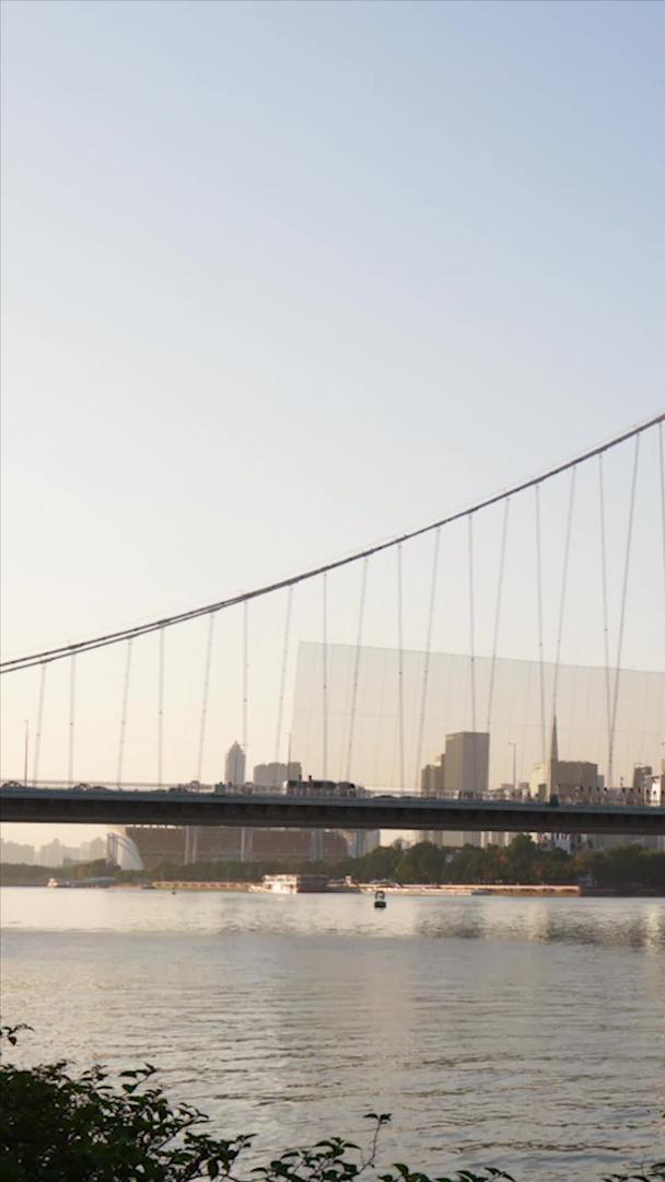 延迟了广州黄埔大桥视频的预览图
