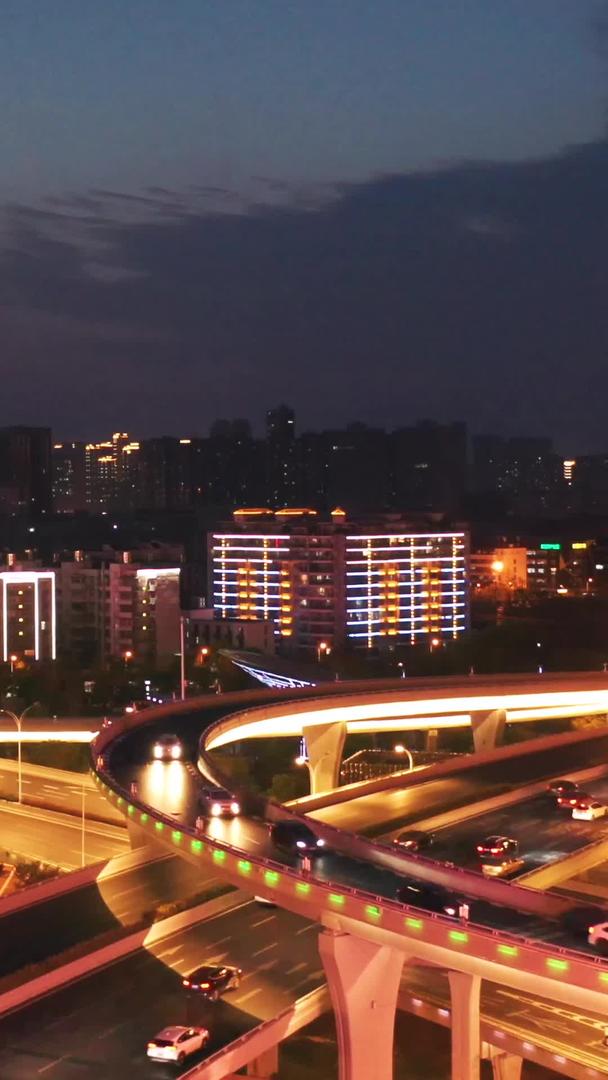 武汉航拍您好立体交通城市夜景延迟视频的预览图