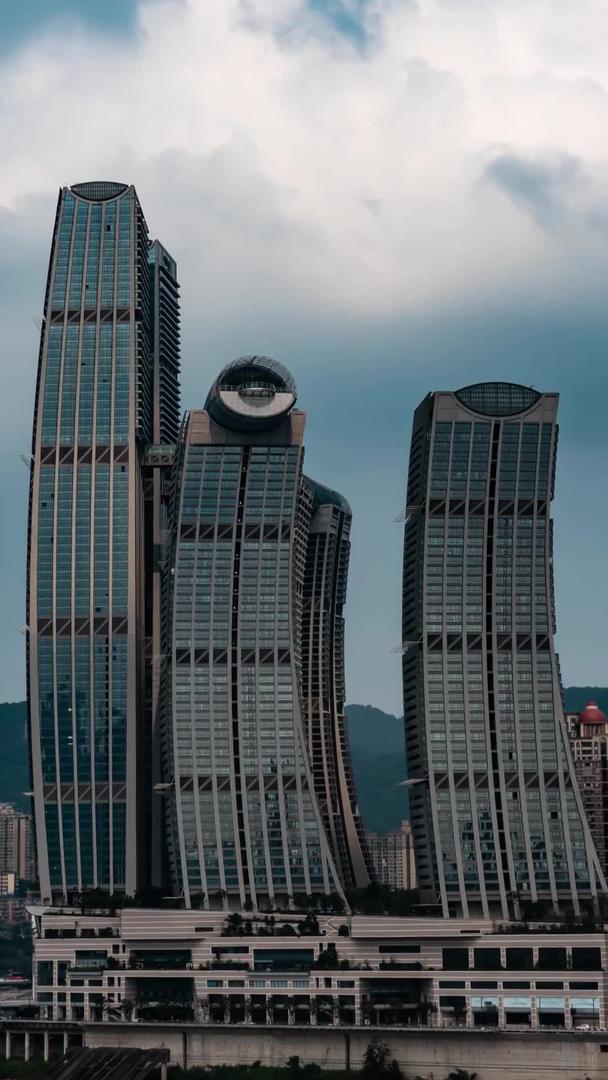 延时实拍重庆朝天门城市地标建筑视频的预览图