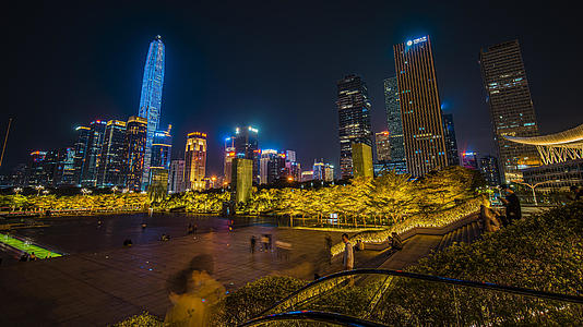 8k延时广东深圳市民中心夜景平安大厦写字楼视频的预览图