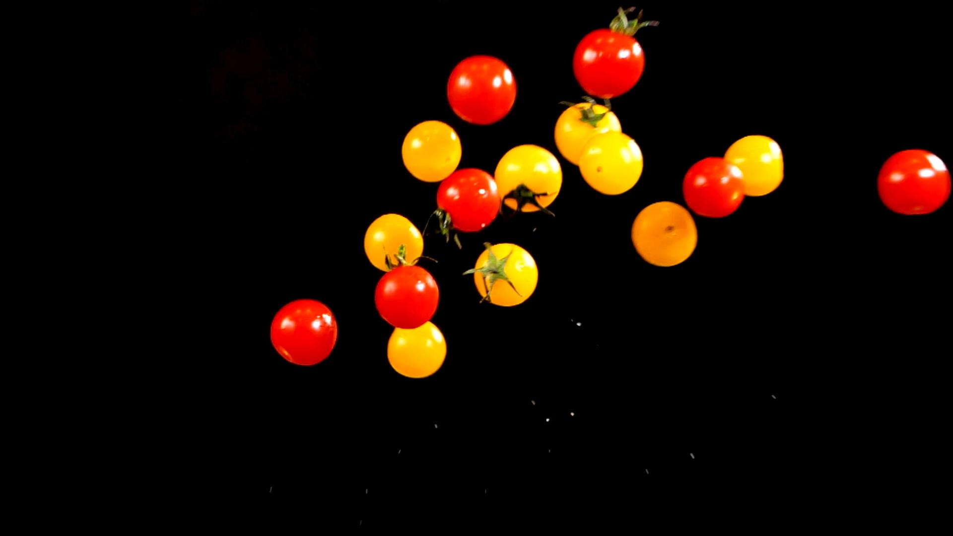 樱桃番茄腾空造型1000帧升格视频视频的预览图