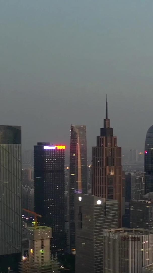 延迟广州城市夜景航拍视频的预览图