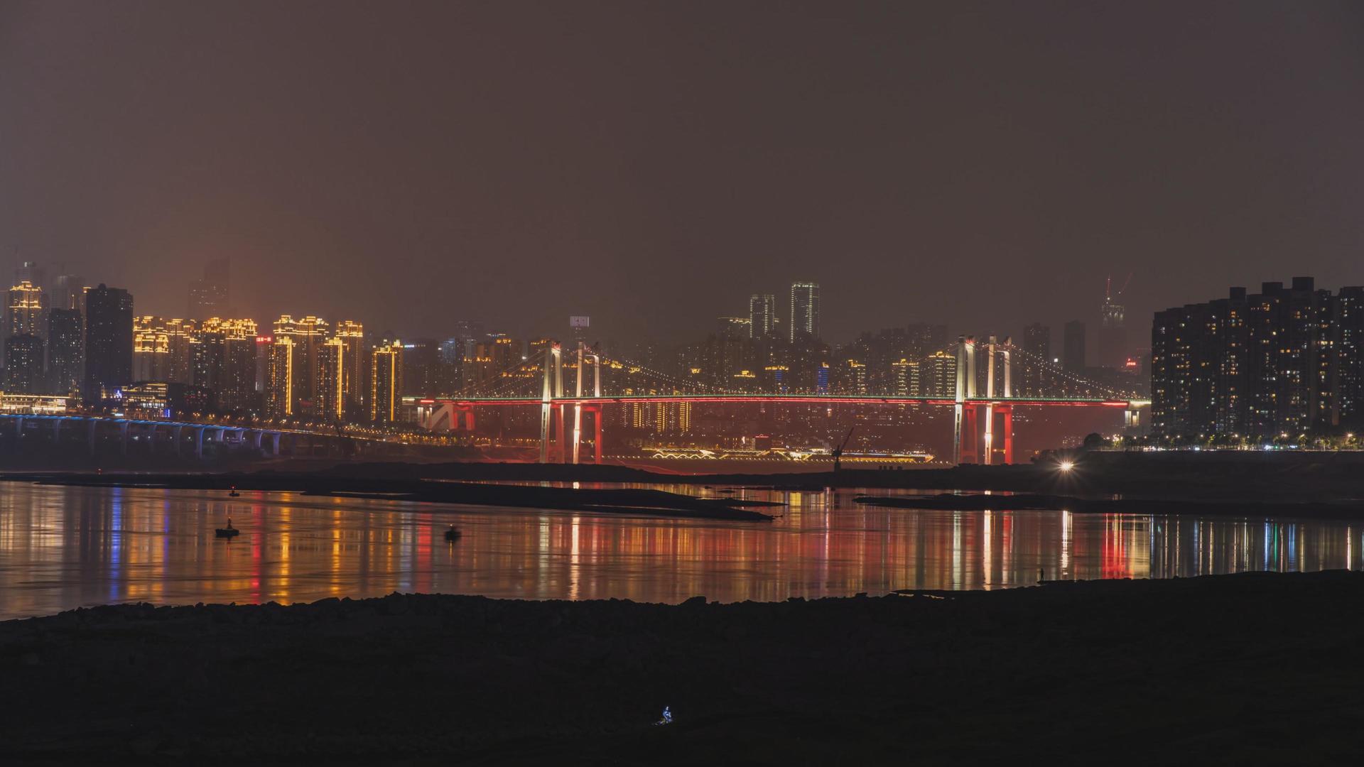 8k重庆九龙坡区夜景鹅公岩大桥延时视频的预览图
