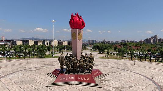 4K航拍红军出发地红色故都江西瑞金红军雕像视频的预览图