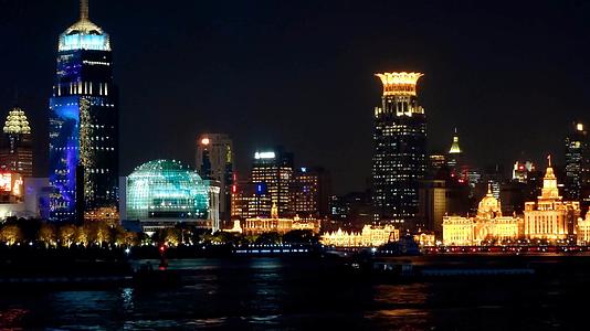 4K延时震撼上海黄浦江两岸城市夜景视频的预览图
