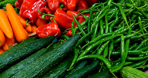 4k高清蔬菜合集菜市场菜摊的预览图