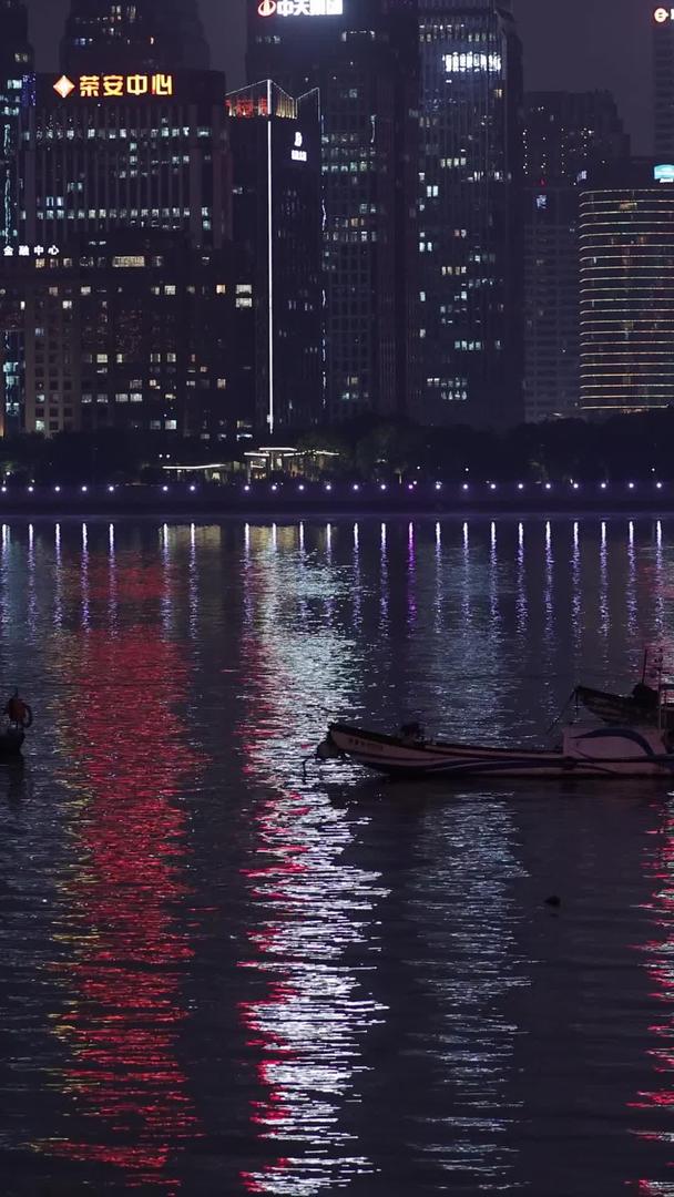 两个钱塘江CBD夜景满江船只视频的预览图