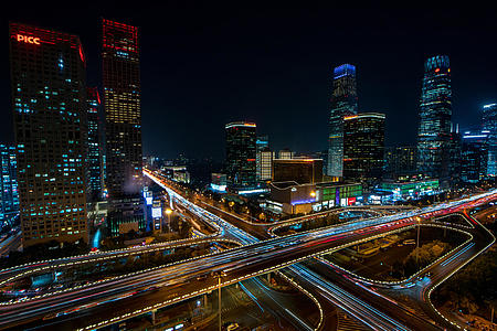 北京国贸桥车轨8K延时视频的预览图