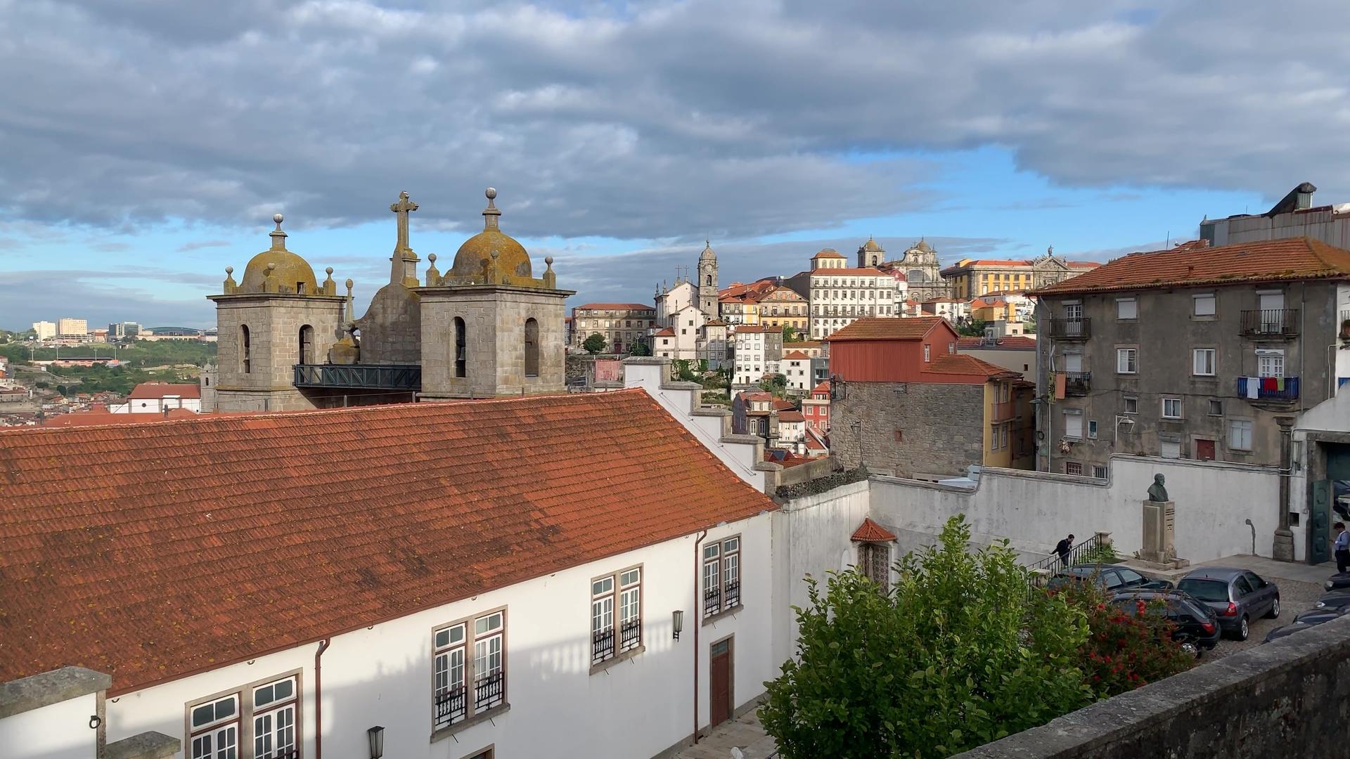 葡萄牙波尔图城市全景延时视频的预览图