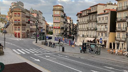葡萄牙波尔图街景延时视频的预览图