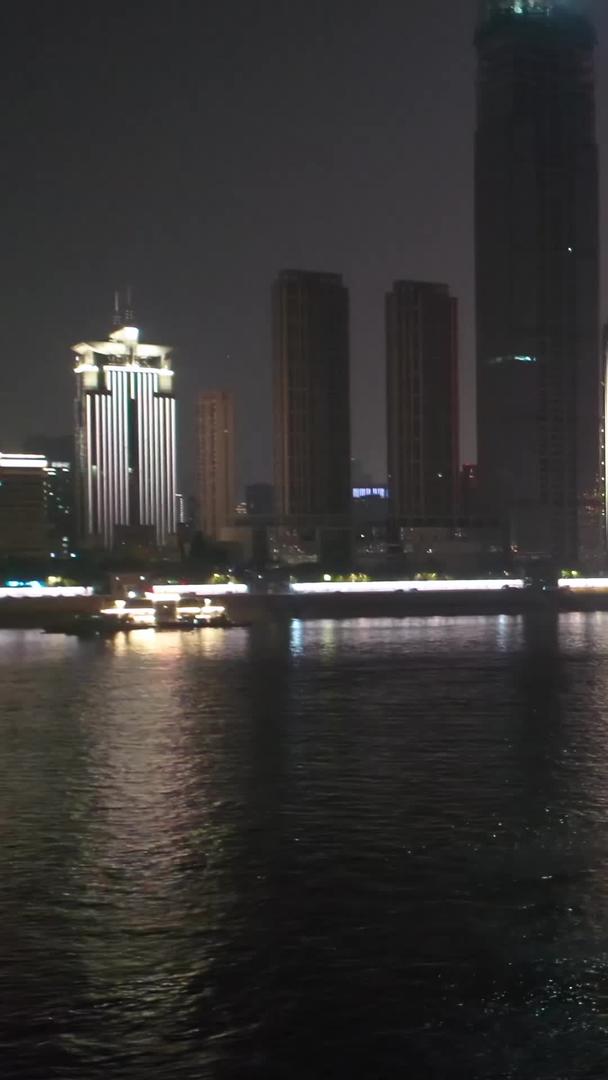 航拍城市风光秀长江上的夜景轮渡交通工具素材视频的预览图