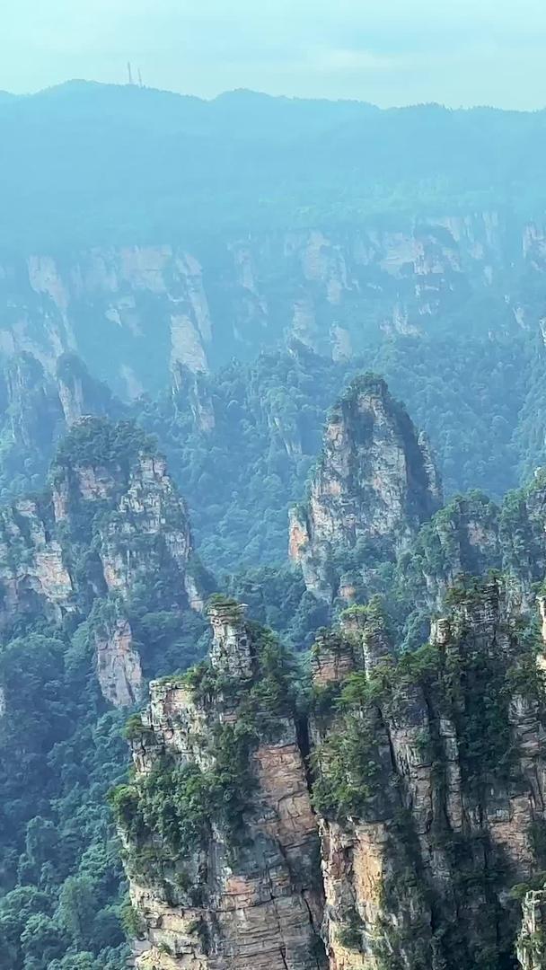 湖南5A级旅游景区张家界国家公园武陵源杨家溪风景素材视频的预览图
