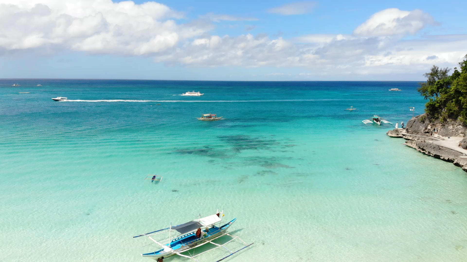 菲律宾长滩岛航拍视频的预览图