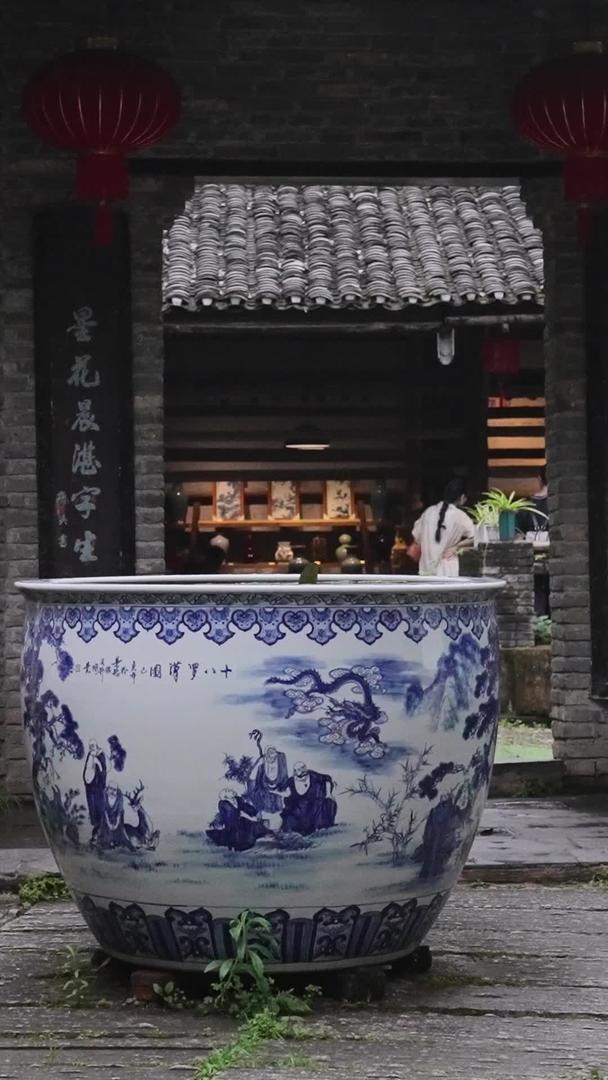 江西景德镇5A级旅游景区古窑民俗博览区陶瓷主题文化历史建筑视频的预览图