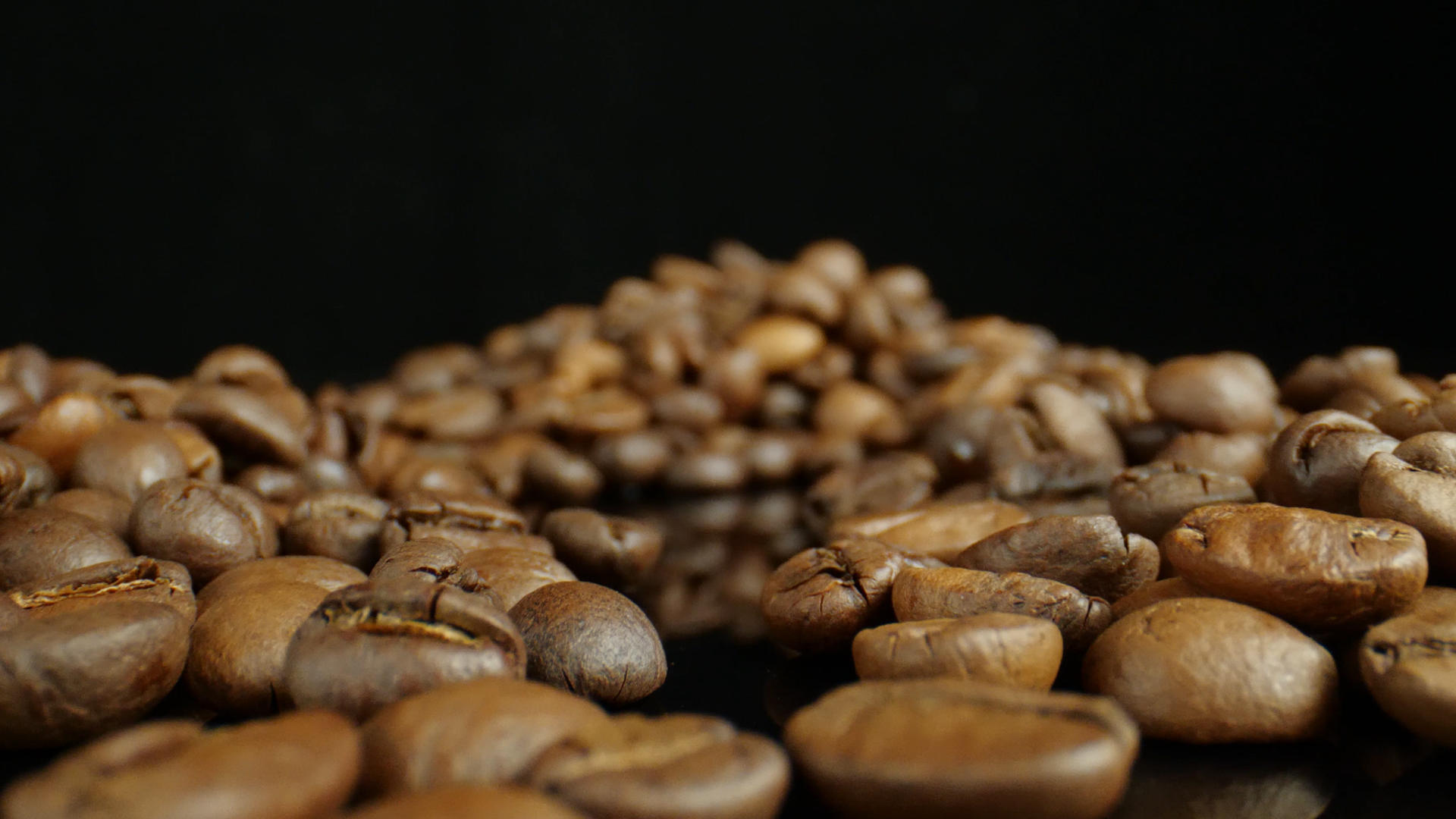 4k咖啡豆烘培咖啡豆生豆新鲜咖啡豆视频的预览图
