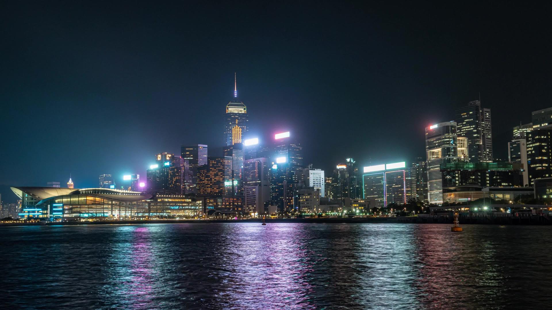 香港中环海滨长廊夜景延时4k视频的预览图