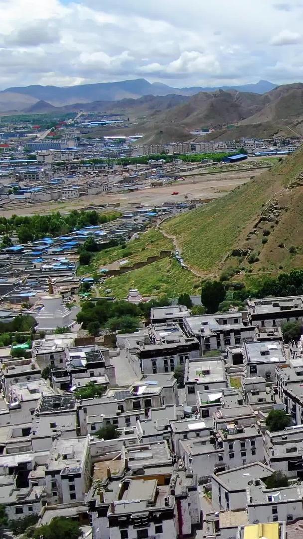 西藏日喀则5A景区扎什伦布寺视频视频的预览图