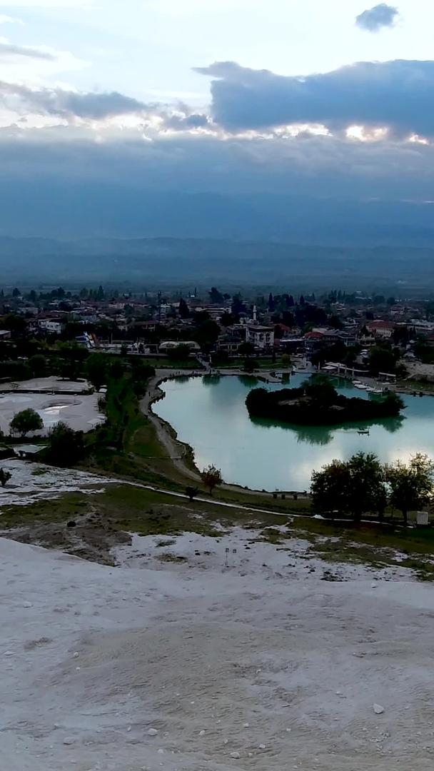 土耳其著名景区棉花堡素材视频的预览图