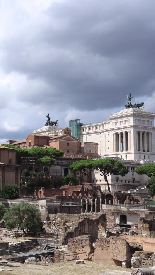 延时视频是意大利罗马古罗马市古建筑遗址视频的预览图