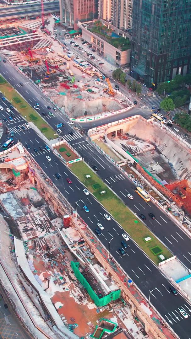 深圳深南大道4条地铁汇聚大型基建交通建筑工地航拍视频的预览图