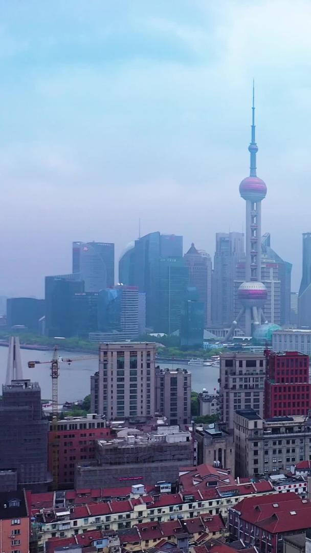 航拍全景上海视频的预览图
