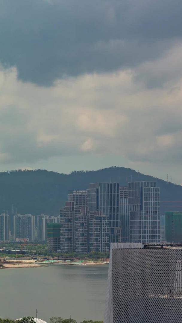 深圳市宝安中心前海湾摩天轮城市风景视频的预览图