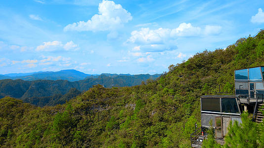 4K震撼航拍世界自然遗产贵州施秉云台山视频的预览图
