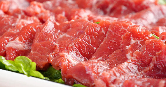 4K火锅配菜牛肉片肉类新鲜牛肉视频的预览图
