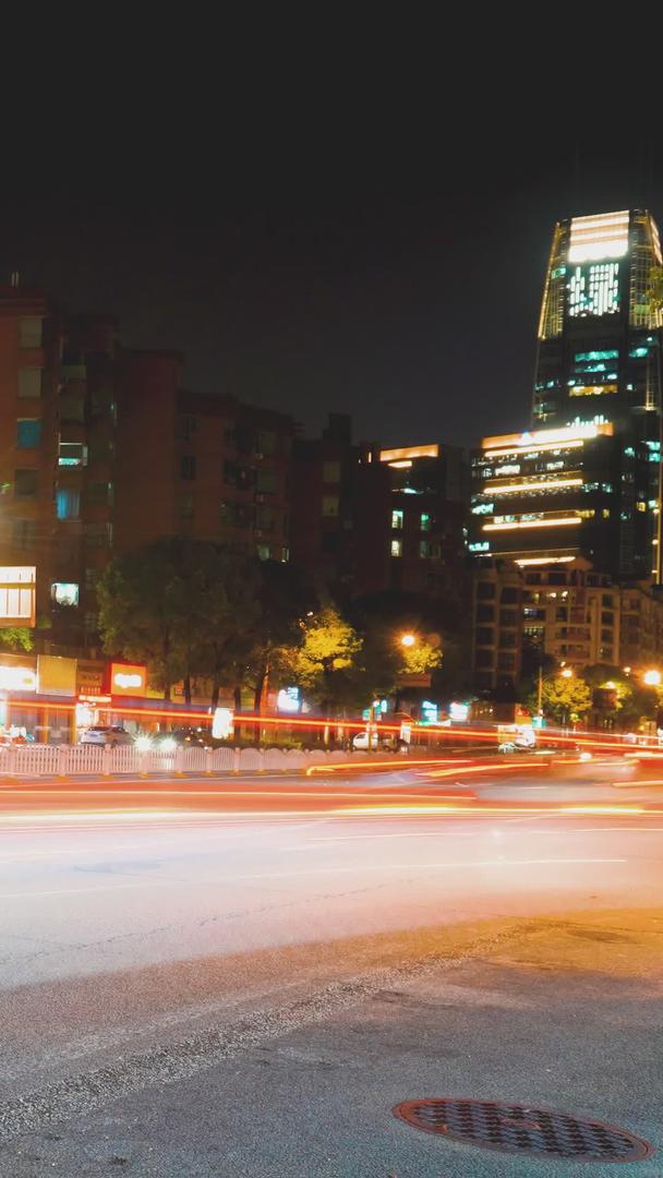 城市交通夜景车流视频的预览图