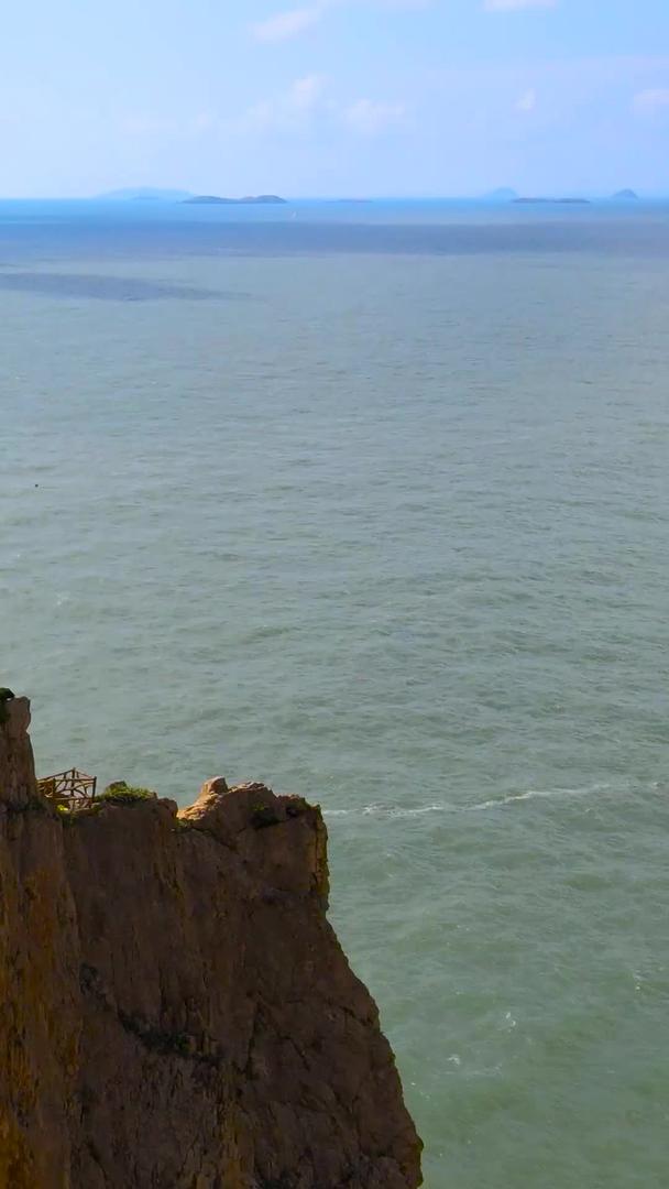 戚继光雕像集合温州洞头海滨4A景区视频的预览图