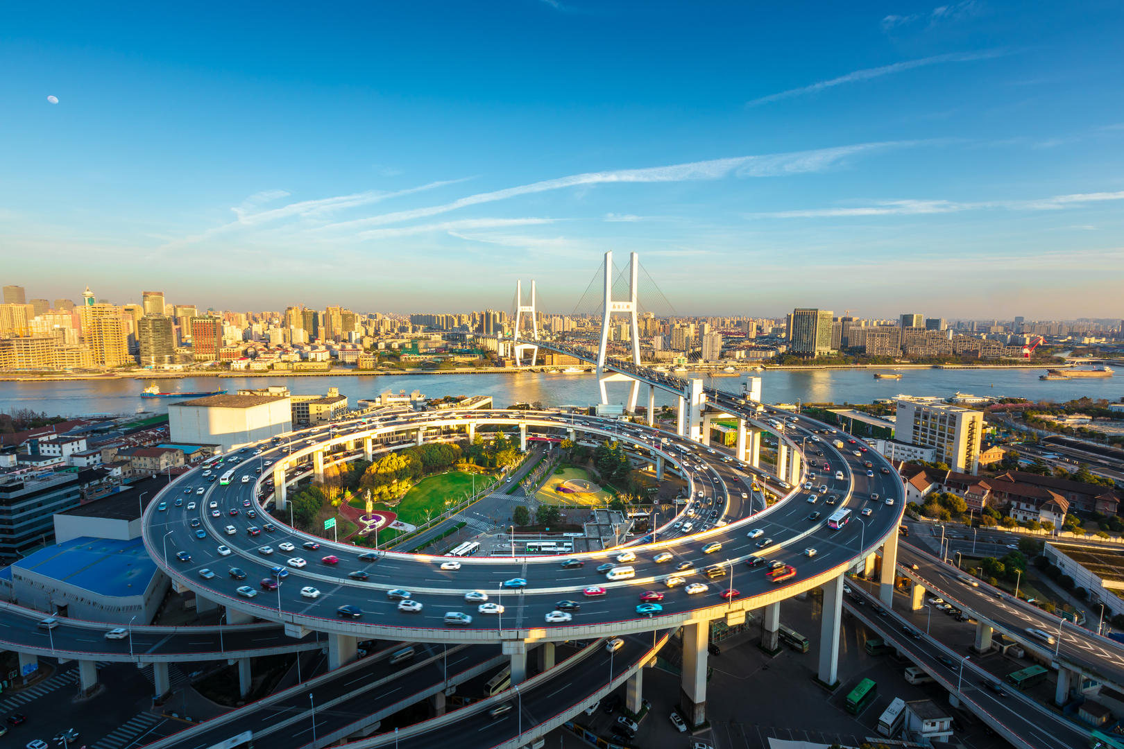 上海南浦大桥延时摄影视频的预览图