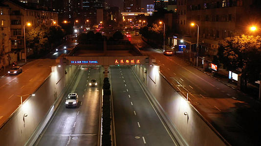 4K航拍上海大连路隧道视频的预览图