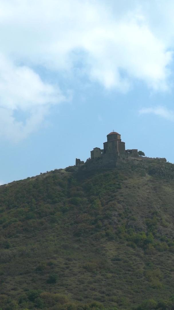 延时集合格鲁吉亚姆茨赫塔山顶修道院视频的预览图