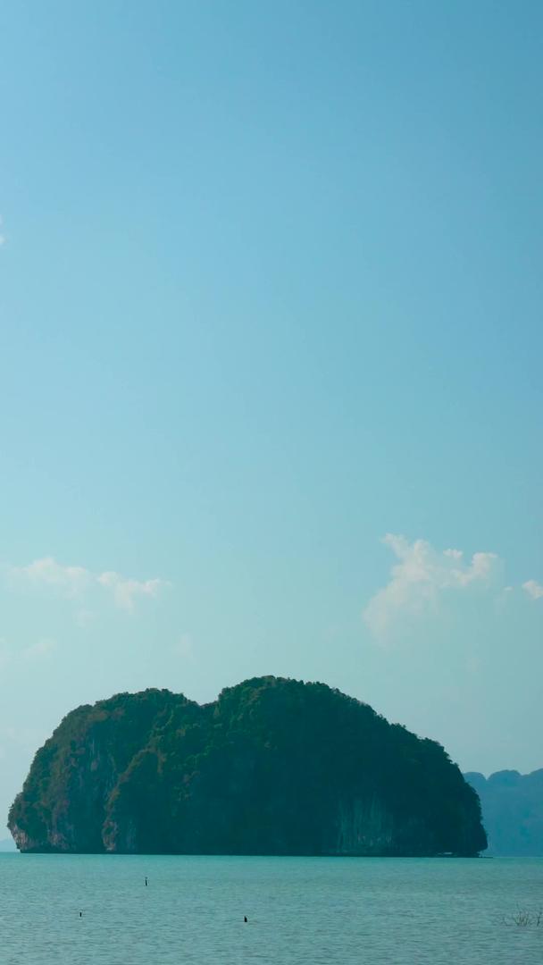 延时泰国海岛海峡自然风光视频的预览图