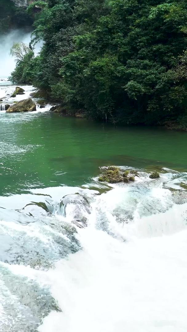 贵州黄果树瀑布风光视频的预览图