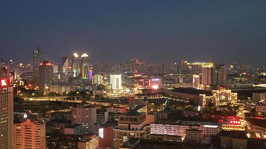 哈尔滨夜景航拍4K视频视频的预览图