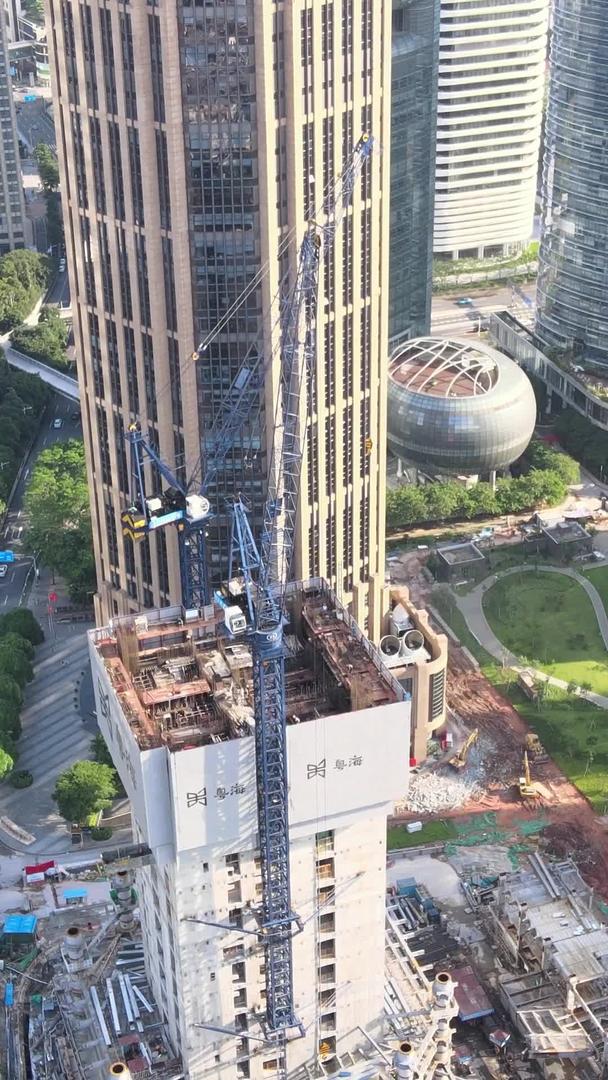 广州CBD写字楼高清航拍建筑工地视频的预览图