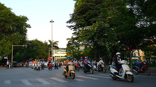 越南摩托车大军4K视频的预览图